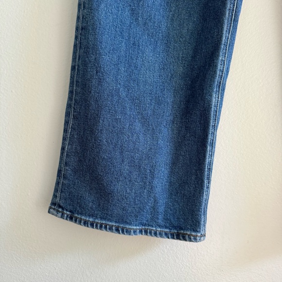 J Brand x Elsa Hosk Monday Jean in Workday Blue
Wide Leg Jeans Size 29 - Picture 9 of 15